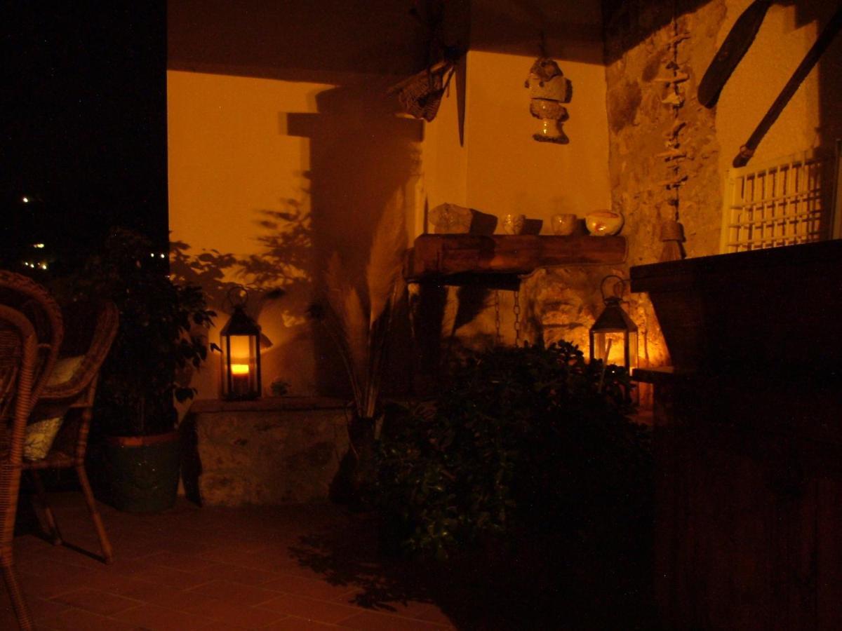 Agriturismo Montefabbrello Magazzini  外观 照片